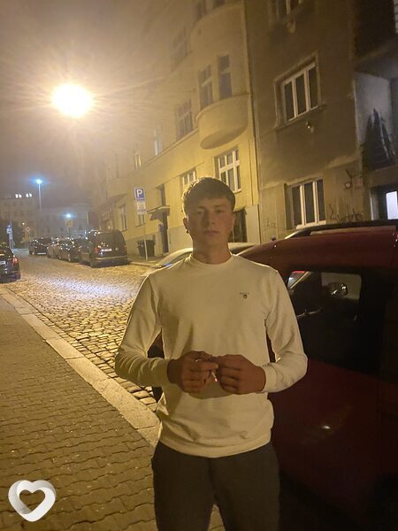 Ваня, Ровно