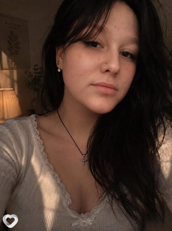 Александра, 22, Омске — анкета №4545214