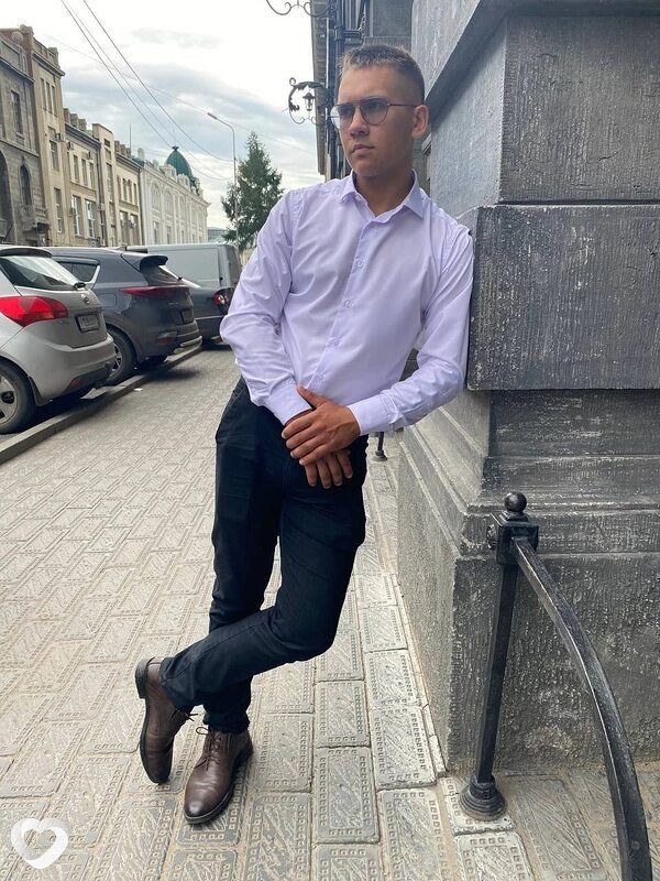 Владислав, 23, Омске — анкета №4545681