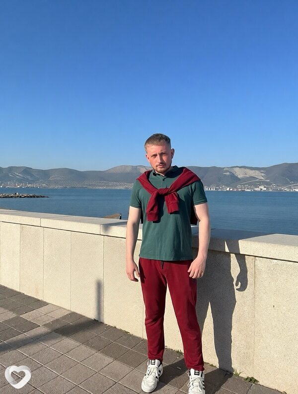 Эрнест, 25, Новороссийске — анкета №4546268