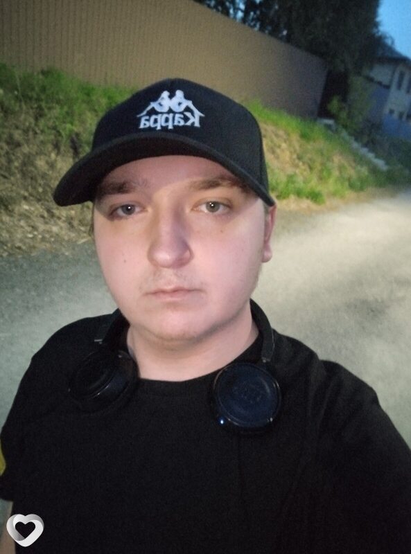Коля, 22, Миассе — анкета №4547263