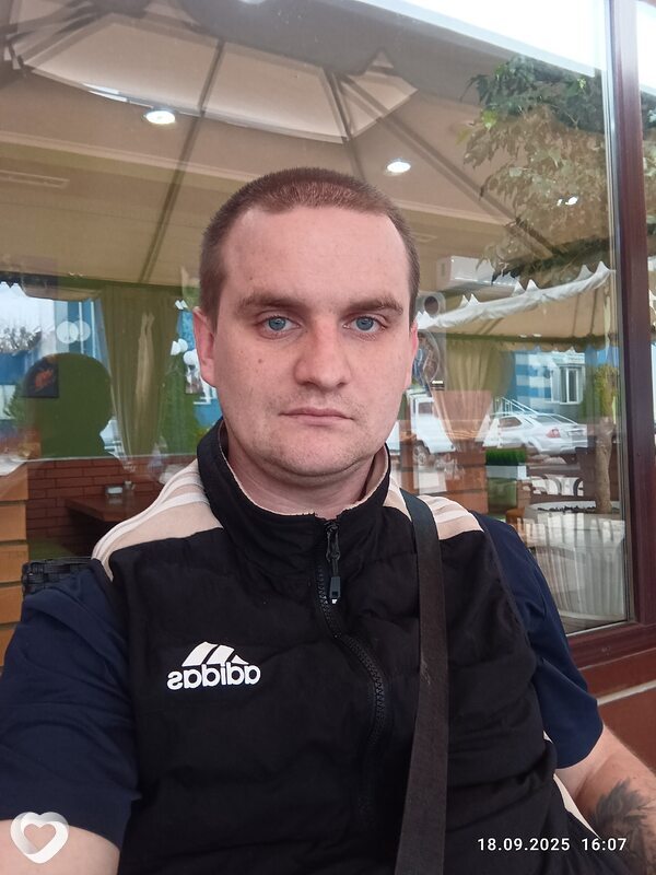 Андрей, 30, Горловке — анкета №4547572