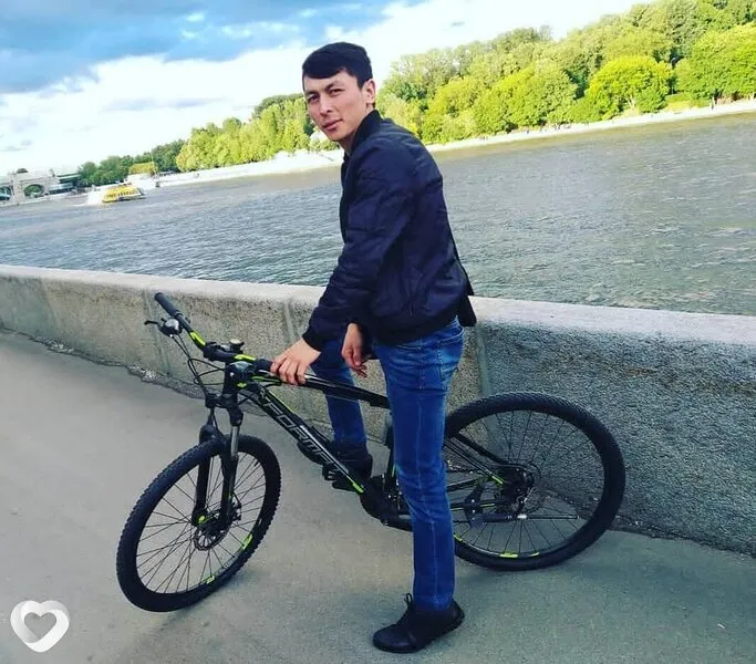Баха, 29, Москве — анкета №4548389