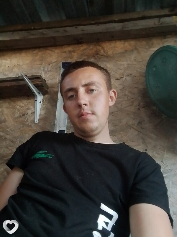Дмитрий, 20, Волгограде — анкета №4548529