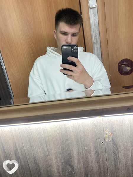 Илья, 20, Новосибирске — анкета №4548477
