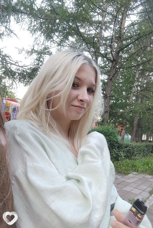 Екатерина, 18, Омске — анкета №4548677