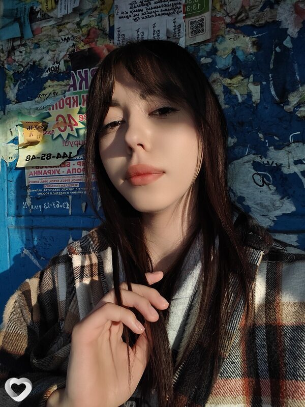 Юля, 19, Луганске — анкета №4549440