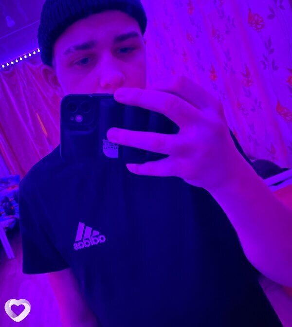 Иван, 19, Липецке — анкета №4549728