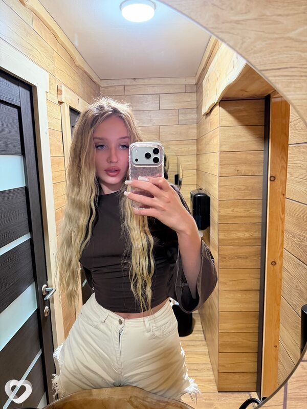 Настя, 24, Новосибирске — анкета №4550286