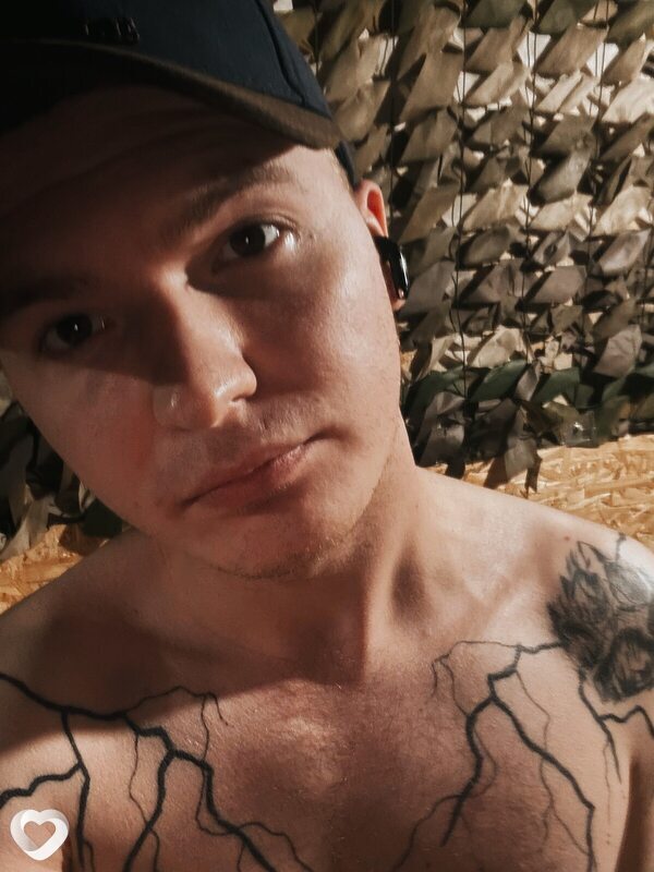 Денис, 25, Горловке — анкета №4550242