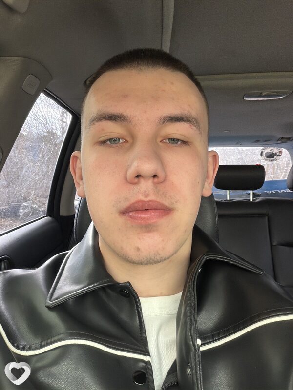 Виктор, 21, Екатеринбурге — анкета №4550468