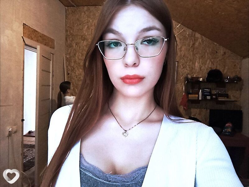 Ксения, 18, Омске — анкета №4551814