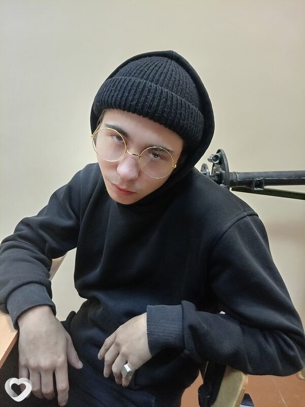 Артём, 20, Витебске — анкета №4552200