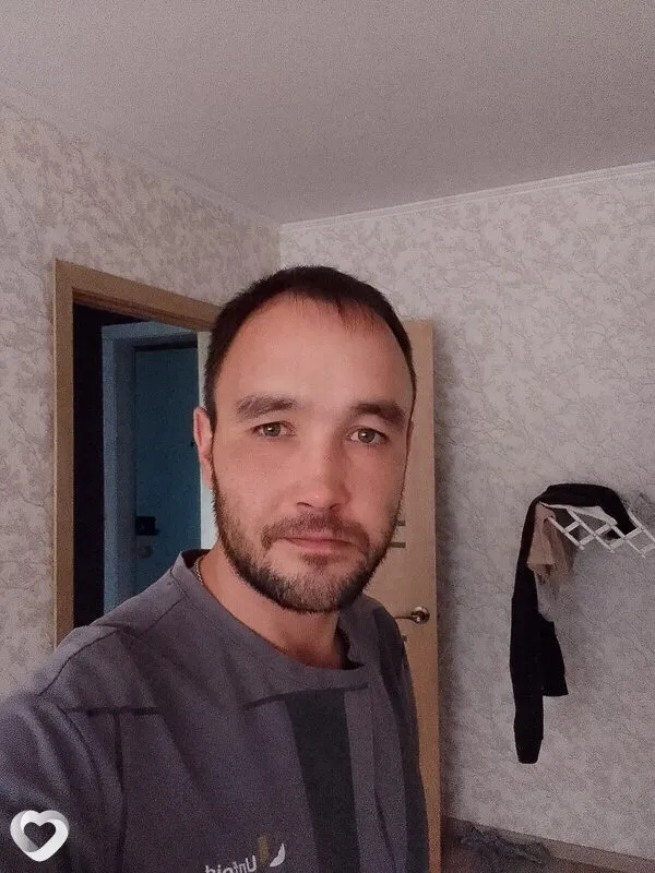Александр, 32, Барнауле — анкета №4552275