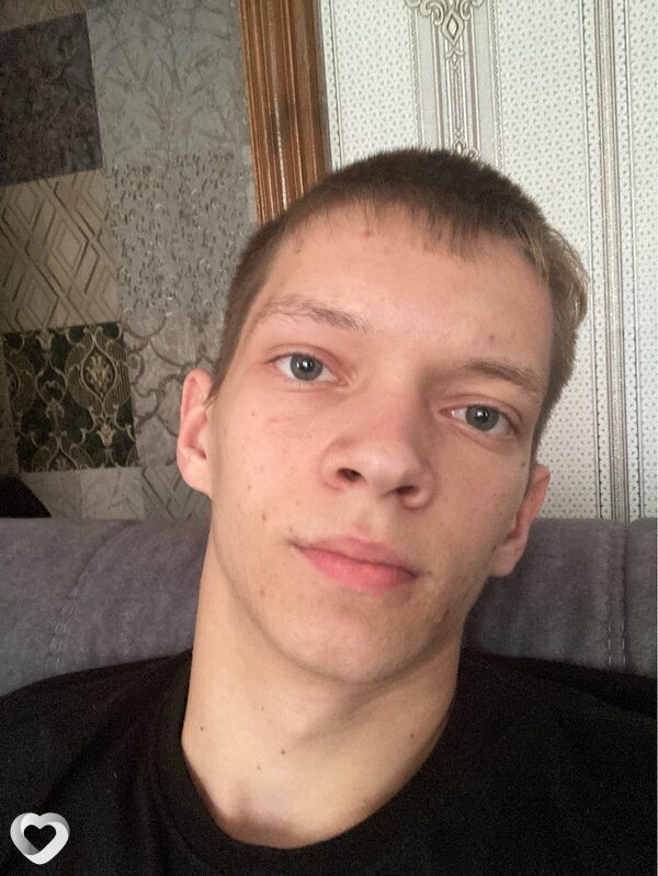 Дмитрий, 18, Шахтах — анкета №4552638