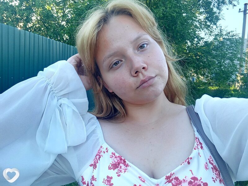 Арина, 19, Саратове — анкета №4552930