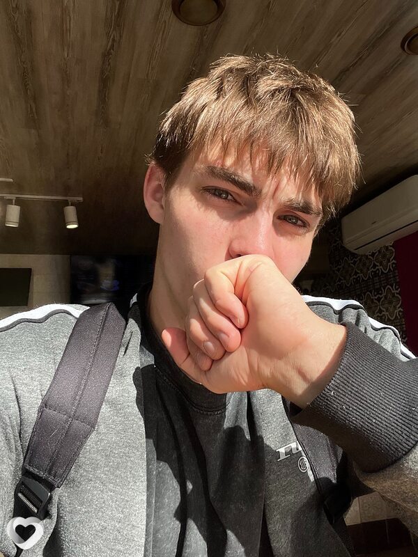 Илья, 21, Воронеже — анкета №4553118