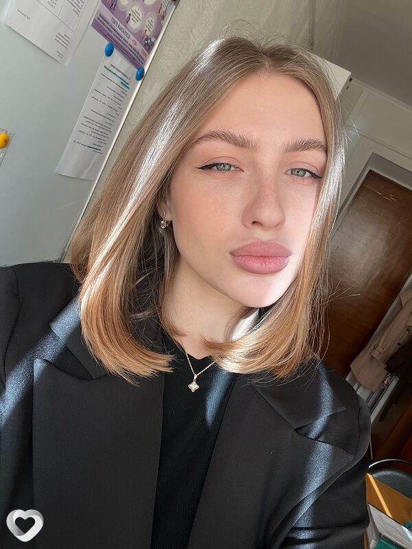 Emilia, 24, Уссурийске — анкета №4553354