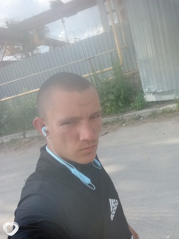 Роман, 22, Саратове — анкета №4553727