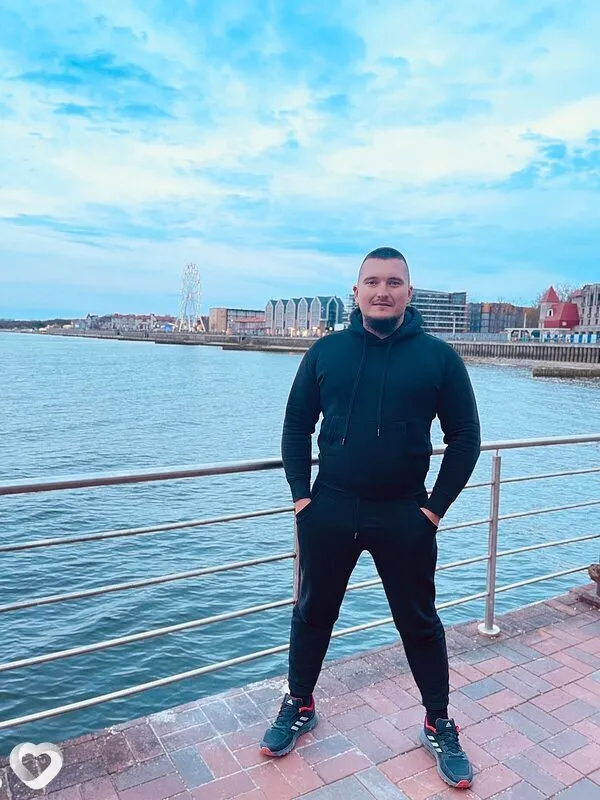Юра, 25, Барнауле — анкета №4554070