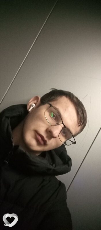 Анатолий, 18, Санкт-Петербурге — анкета №4554389