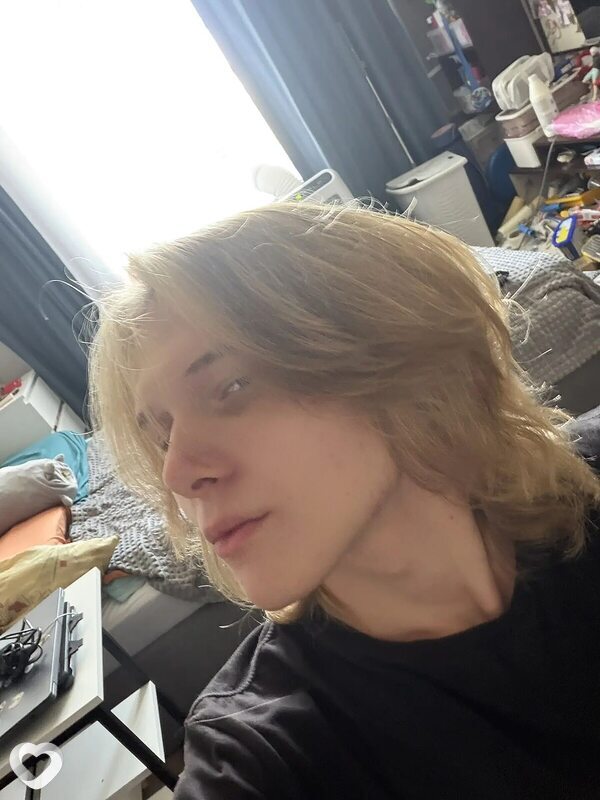Юрий, 18, Новосибирске — анкета №4554496