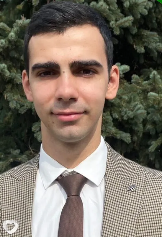 Максим, 25, Москве — анкета №4555483