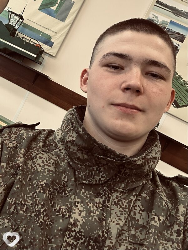 Иван, 18, Красноярске — анкета №4556117