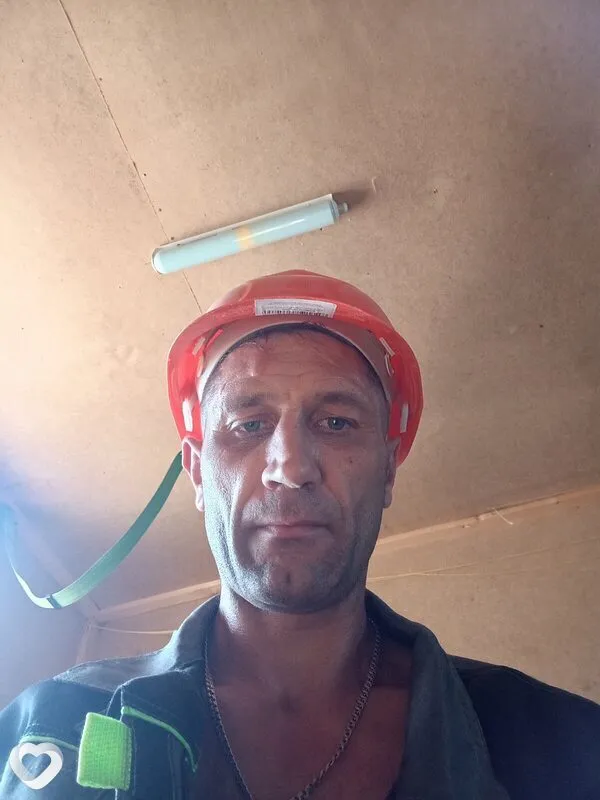 Александр, 42, Бийске — анкета №4556516
