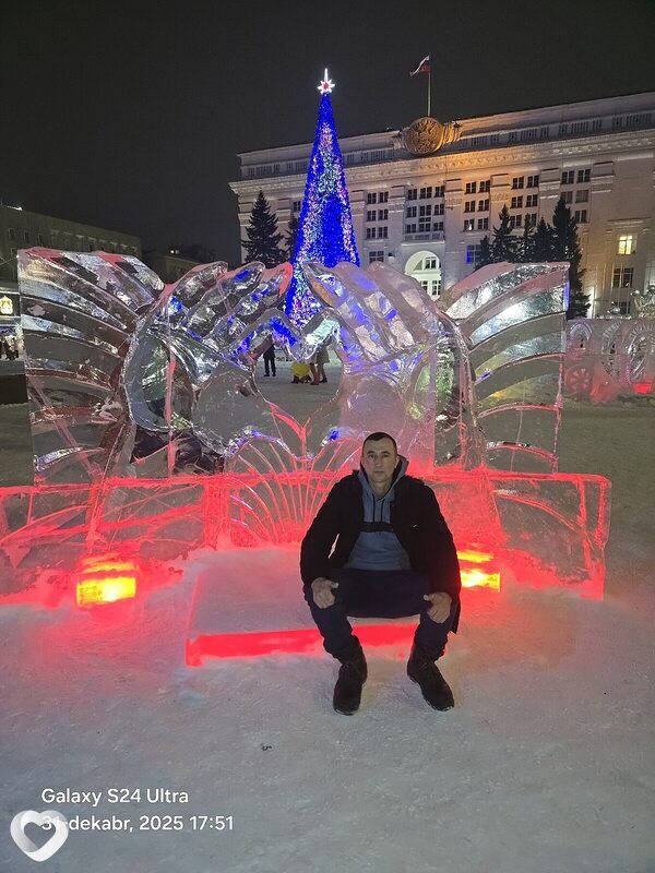 Илья, 28, Кемерове — анкета №4556923