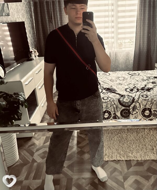 Anton, 20, Самаре — анкета №4557034