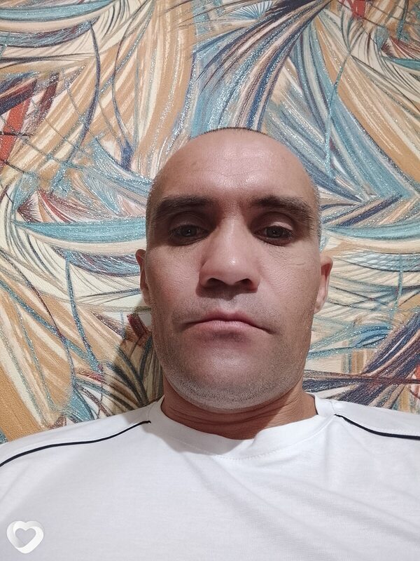 Юрий, 37, Усть-Каменогорск — анкета №4556965