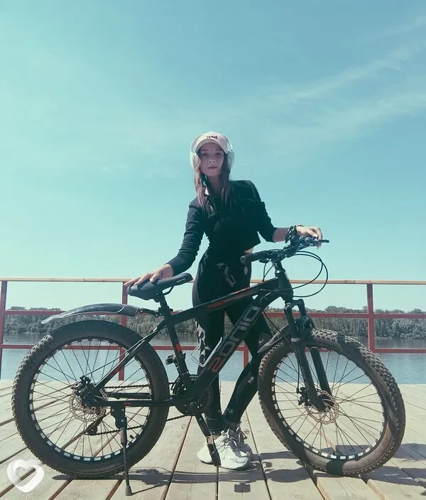 Светлана, 27, Барнауле — анкета №4557019