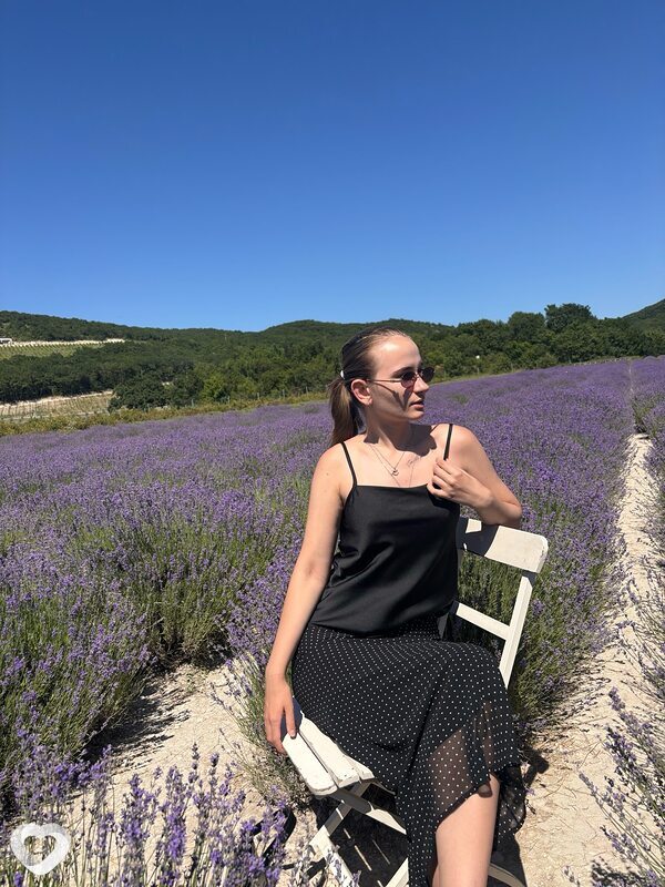 Екатерина, 20, Новороссийске — анкета №4557937