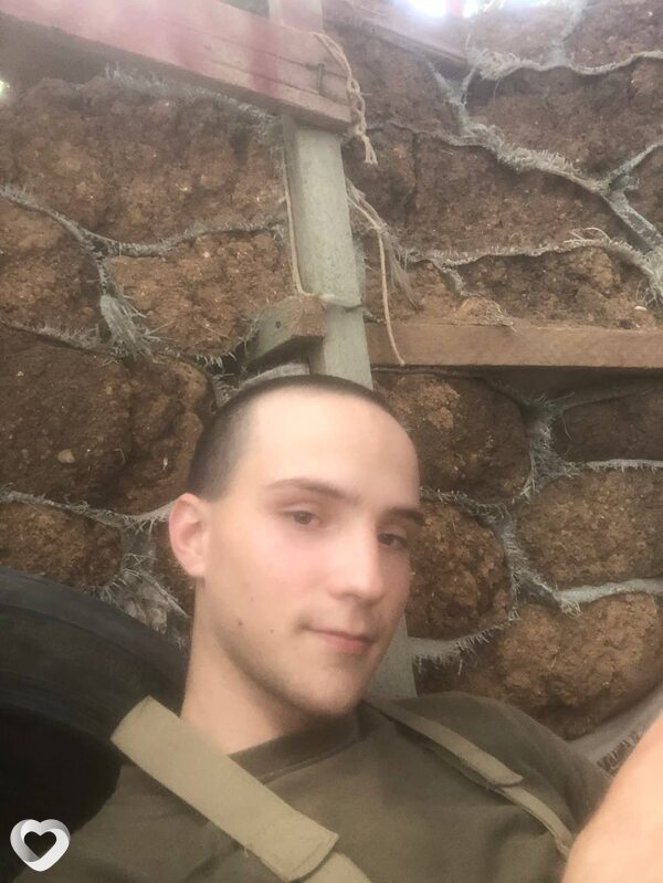 Денис, 21, Иркутске — анкета №4558510