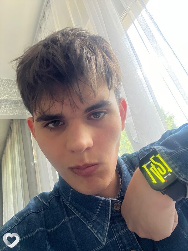 Дмитрий, 18, Ульяновске — анкета №4558639