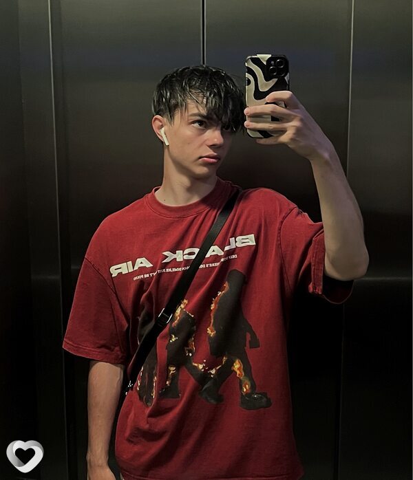Misha, 23, Санкт-Петербурге — анкета №4559817