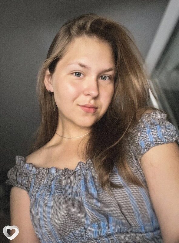 Оля, 18, Самаре — анкета №4559819