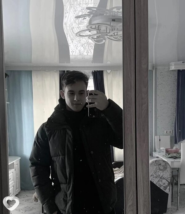 Рома, 21, Владивостоке — анкета №4559614