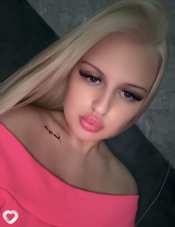 Алинка Блондинка, 20, Нижнем Новгороде — анкета №4559717