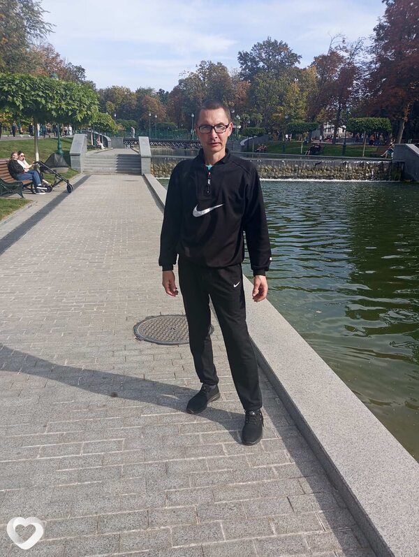 Дмитрий, 44, Харькове — анкета №4560238