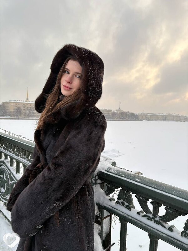 Полина, 25, Санкт-Петербурге — анкета №4561065