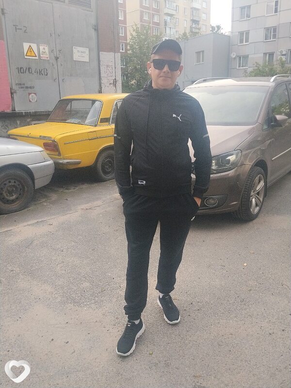Артём, 28, Санкт-Петербурге — анкета №4561418