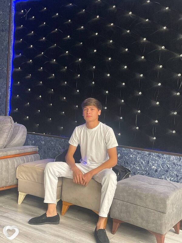 Muhamadamin, 18, Туле — анкета №4561680