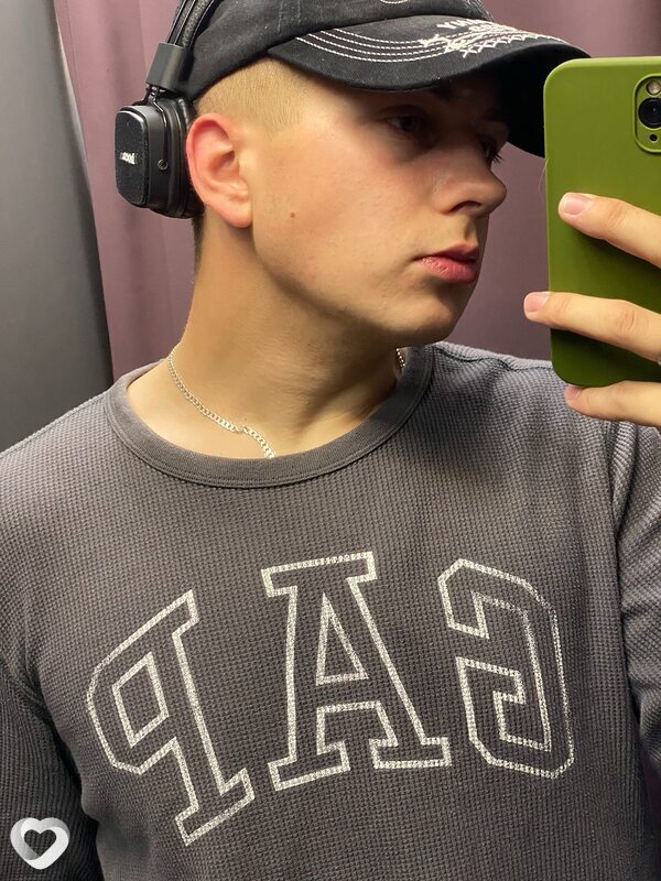 Паша, 21, Бобруйске — анкета №4563354