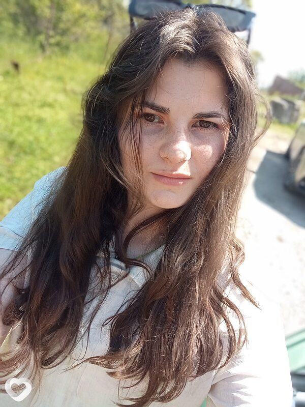 Лиза, 20, Белогорске — анкета №4563672