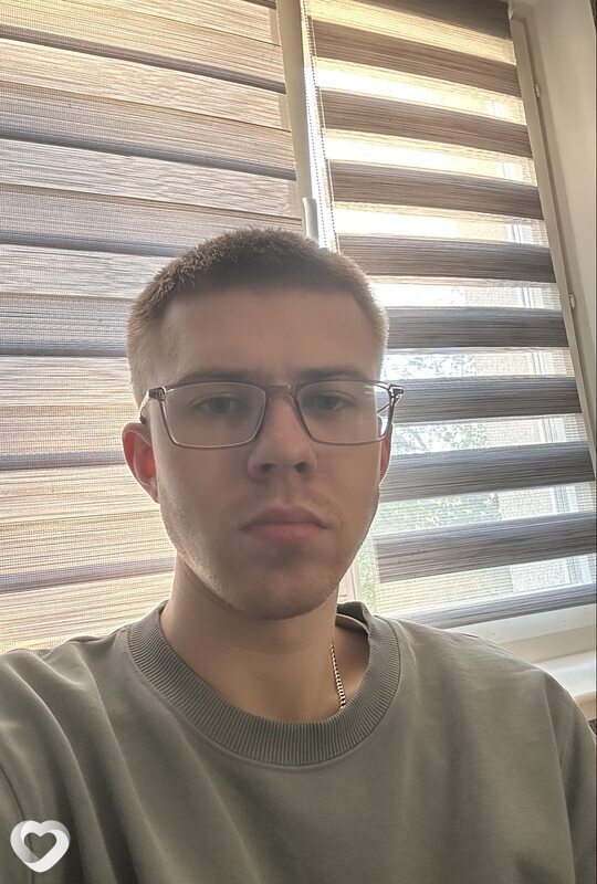Артем, 27, Минске — анкета №4563833