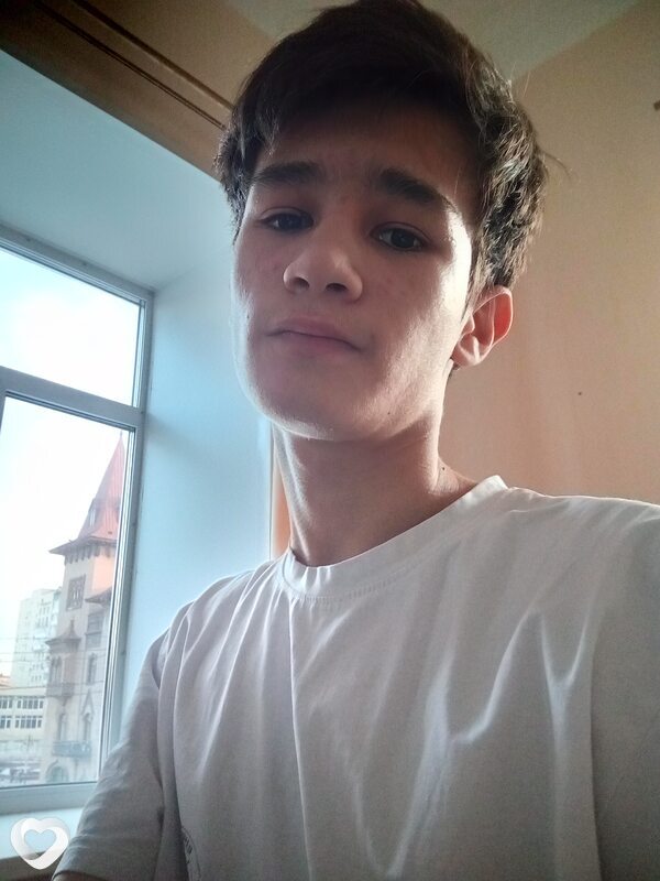 Anonim, 18, Саратове — анкета №4564675
