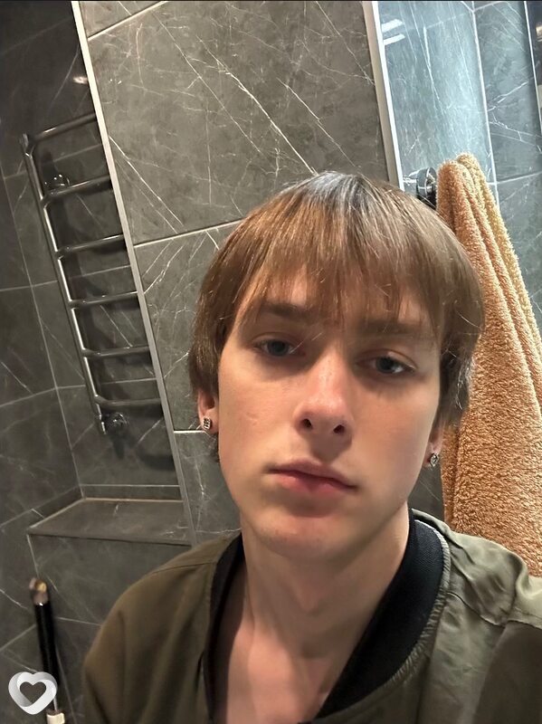 Андрей, 21, Санкт-Петербурге — анкета №4564704