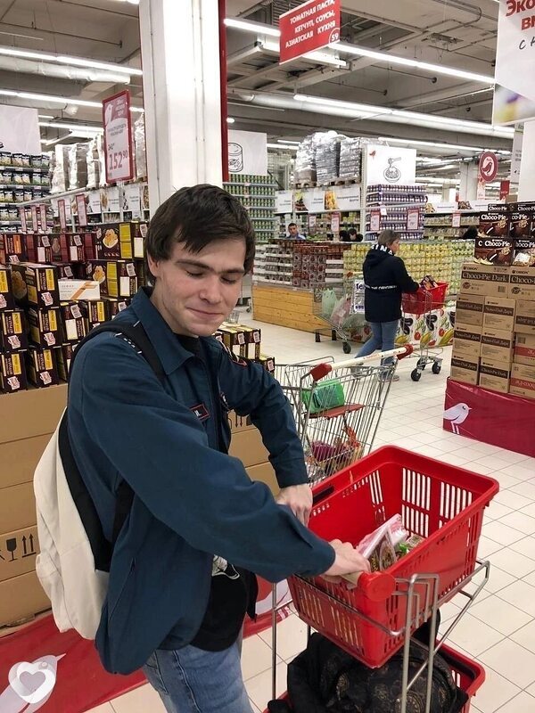 Владислав, 21, Петрозаводске — анкета №4566131